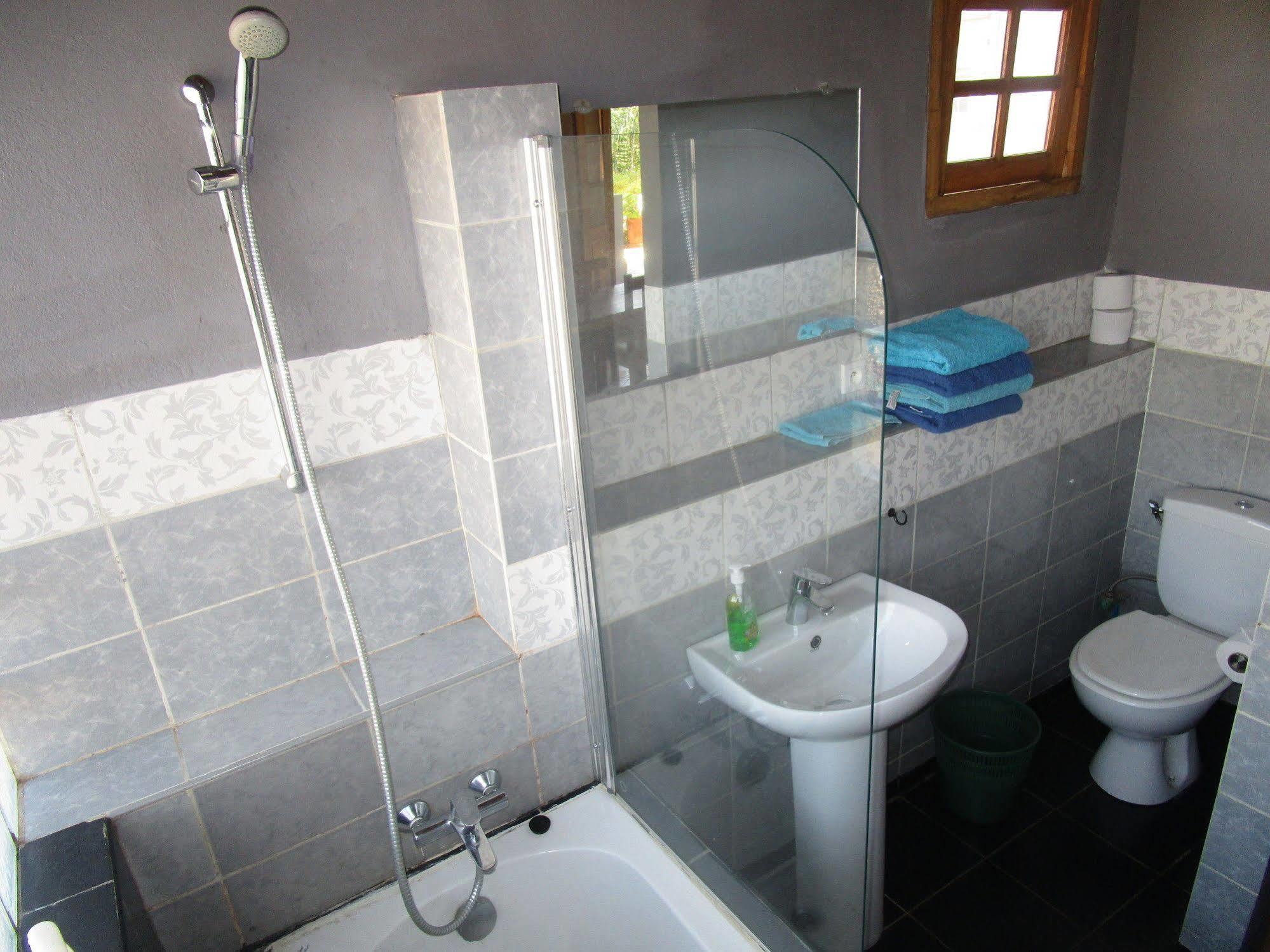 Meva Guesthouse Antananarivo Exterior foto